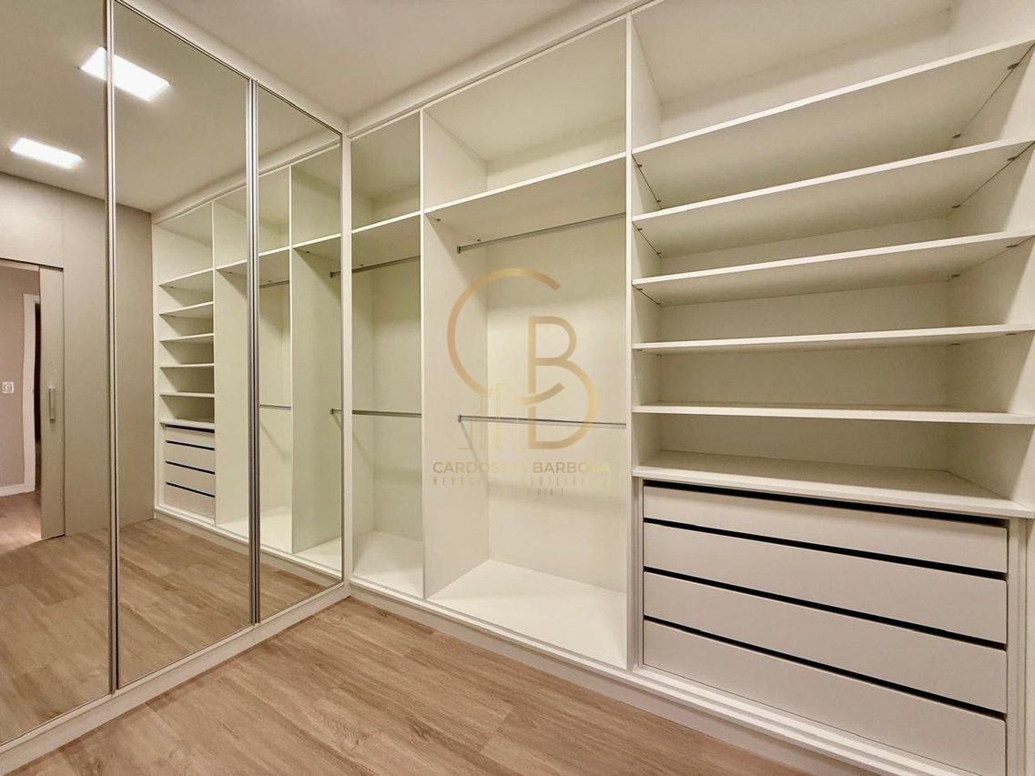 SOBRADO E SOFISTICADO COM ELEVADOR E 4 SUÍTES – CONFORTO E ELEGÂNCIA EM CADA DETALHE!  Campo Grande - 
