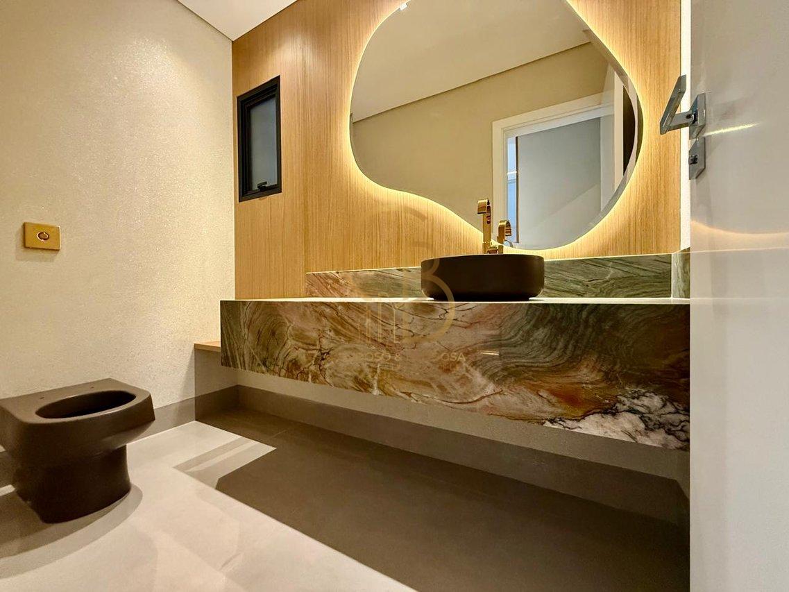 SOBRADO E SOFISTICADO COM ELEVADOR E 4 SUÍTES – CONFORTO E ELEGÂNCIA EM CADA DETALHE!  Campo Grande - 