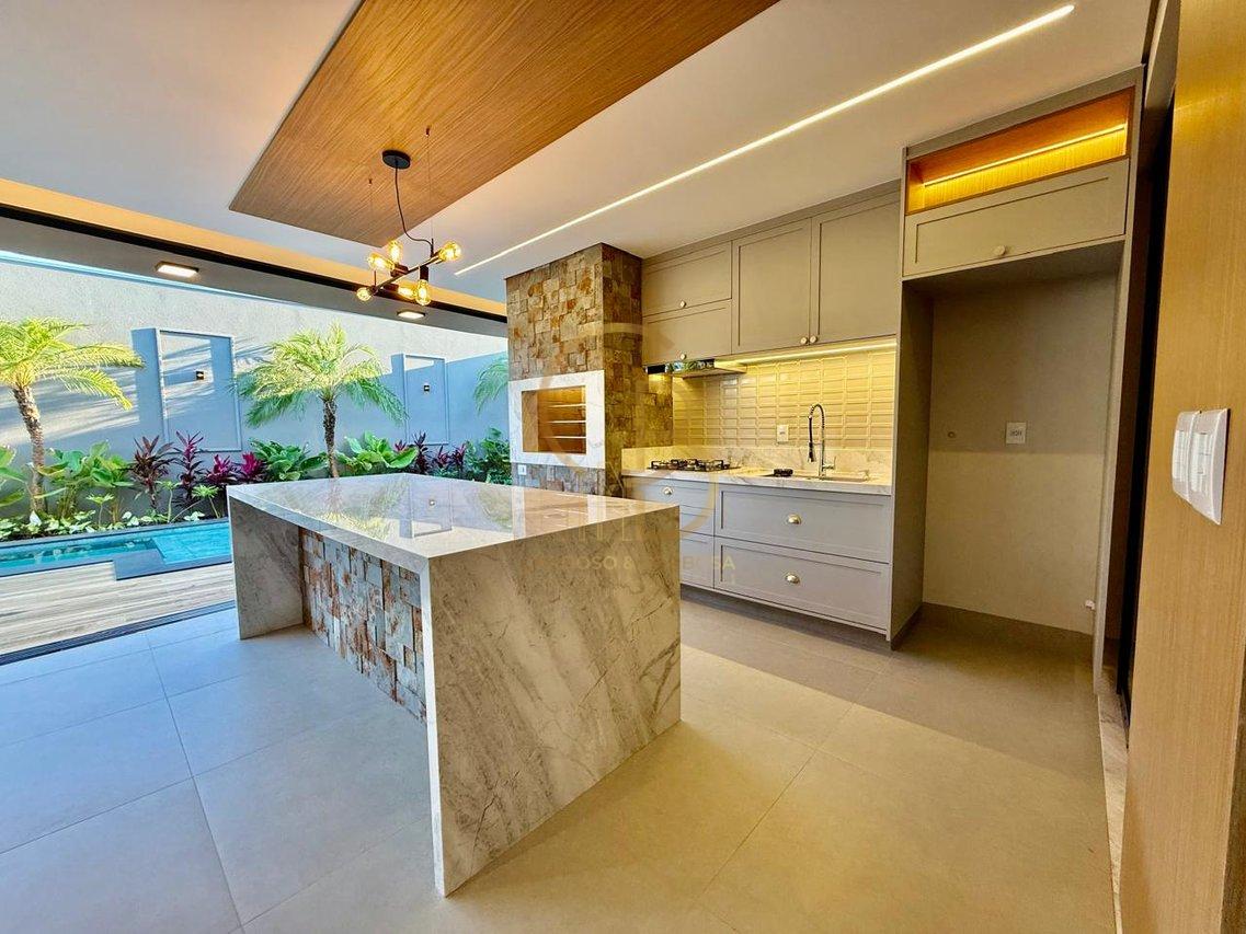 SOBRADO E SOFISTICADO COM ELEVADOR E 4 SUÍTES – CONFORTO E ELEGÂNCIA EM CADA DETALHE!  Campo Grande - 