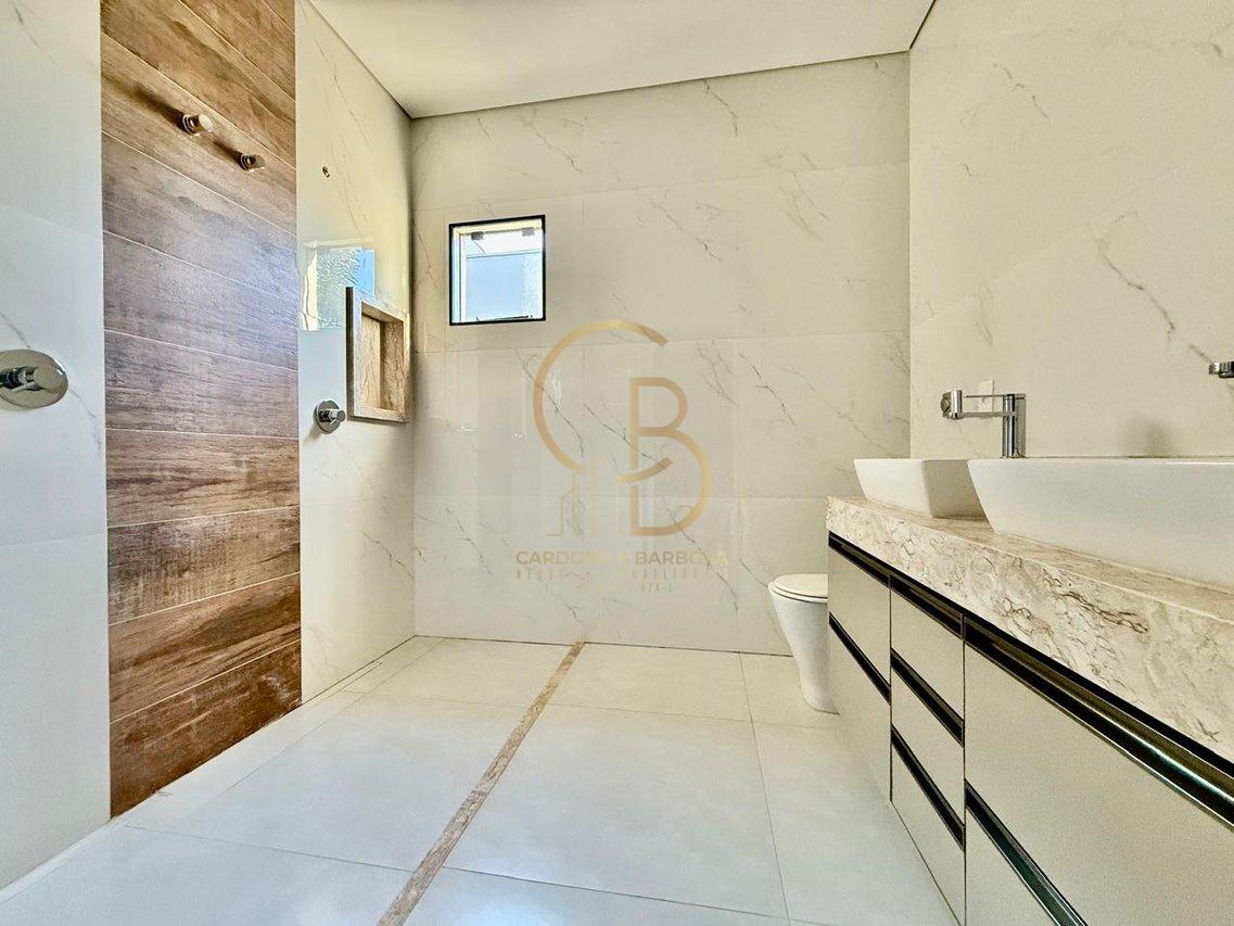 OPORTUNIDADE IMPERDÍVEL - MELHOR CUSTO BENEFÍCIO NO ALPHAVILLE 4 Rua Ajuru Campo Grande - 
