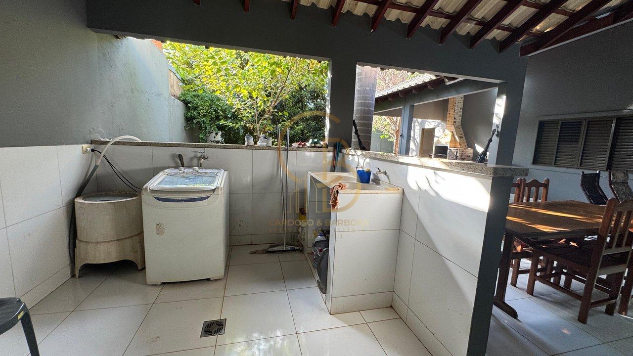 CASA NO TAVEIRÓPOLIS – ESPAÇO E CONFORTO PARA TODA FAMÍLIA  Campo Grande - 