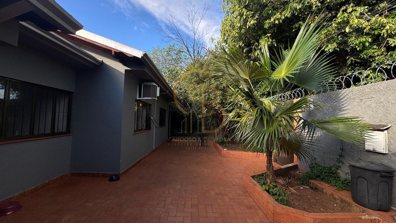 CASA NO TAVEIRÓPOLIS – ESPAÇO E CONFORTO PARA TODA FAMÍLIA  Campo Grande - 