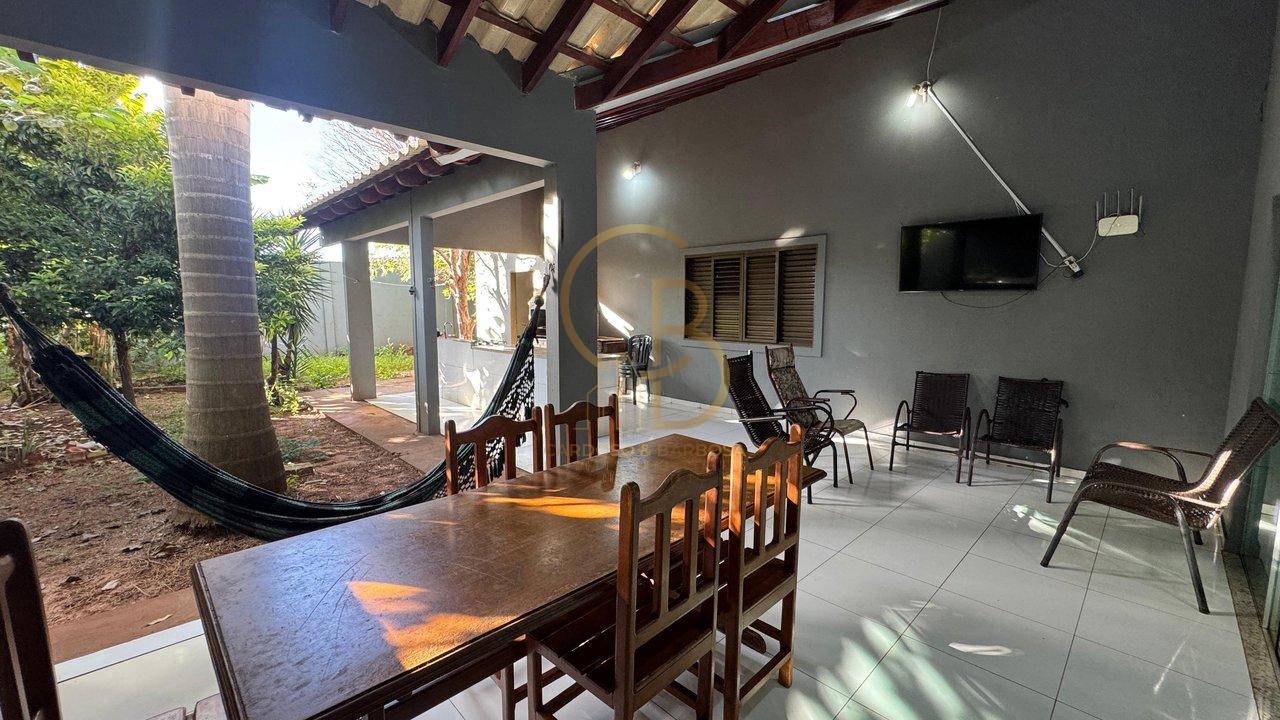 CASA NO TAVEIRÓPOLIS – ESPAÇO E CONFORTO PARA TODA FAMÍLIA  Campo Grande - 