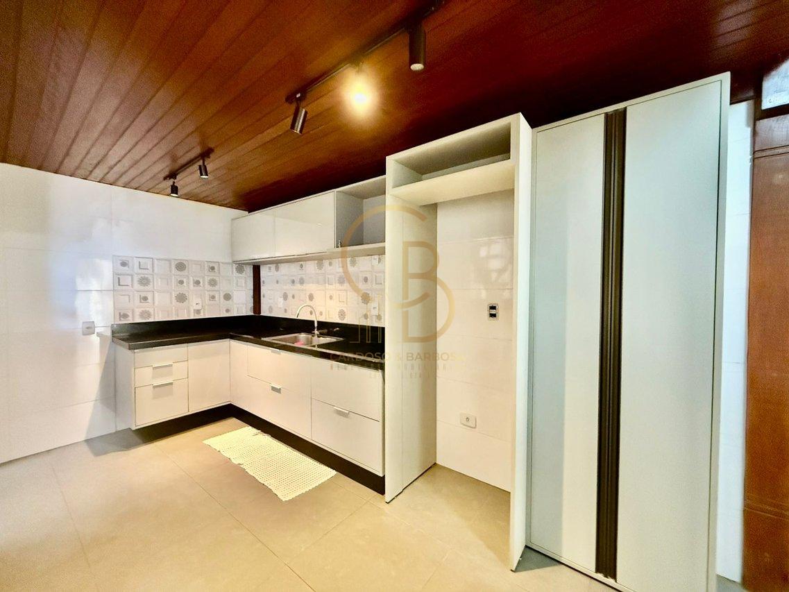 OPORTUNIDADE IMPERDÍVEL NO CARANDÁ BOSQUE – CASA TÉRREA COM ESPAÇO GOURMET E JACUZZI!  Campo Grande - 