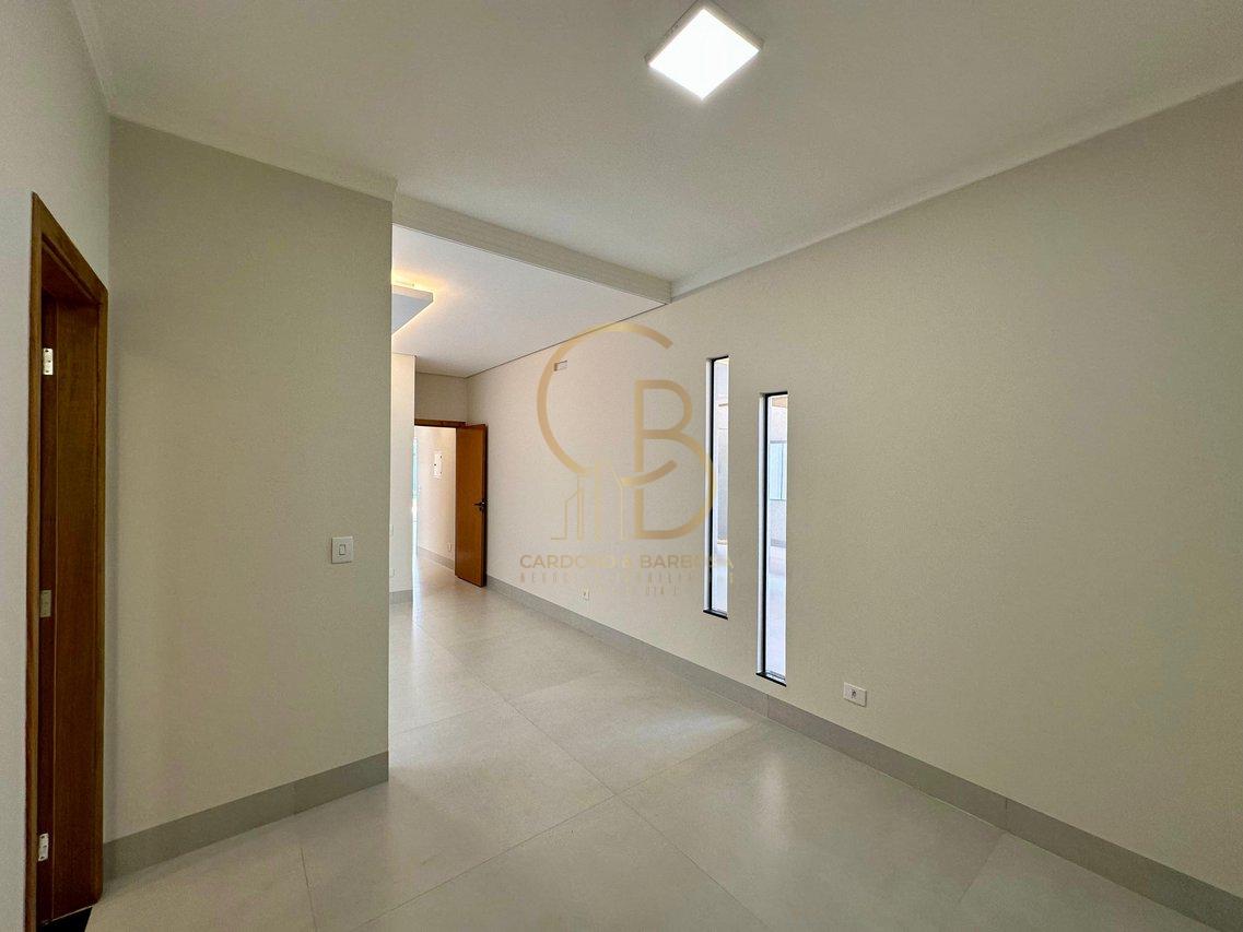 CONFORTO, ESPAÇO E LAZER PRIVATIVO – SEU REFÚGIO NO BAIRRO PIONEIROS!  Campo Grande - 