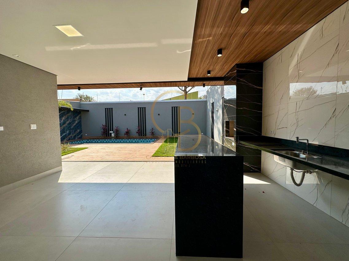 CONFORTO, ESPAÇO E LAZER PRIVATIVO – SEU REFÚGIO NO BAIRRO PIONEIROS!  Campo Grande - 