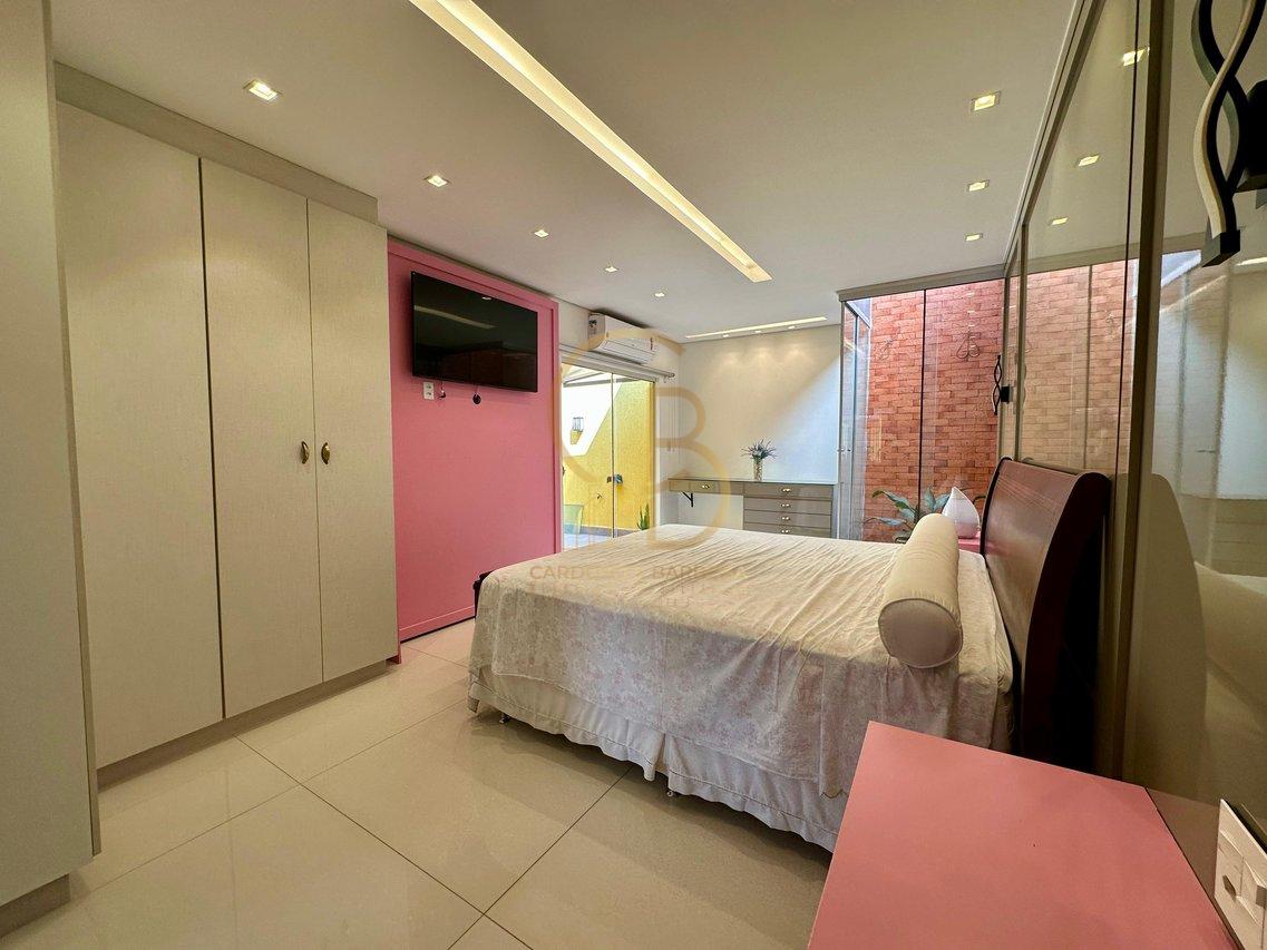 CASA LINDÍSSIMA À VENDA NO RITA VIEIRA – PISCINA E ÁREA GOURMET COMPLETA  Campo Grande - 