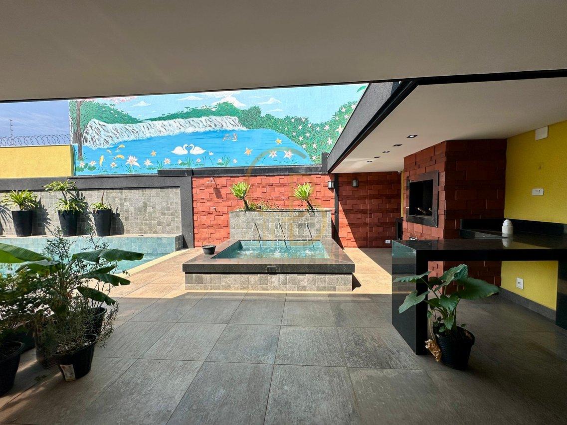 CASA LINDÍSSIMA À VENDA NO RITA VIEIRA – PISCINA E ÁREA GOURMET COMPLETA  Campo Grande - 