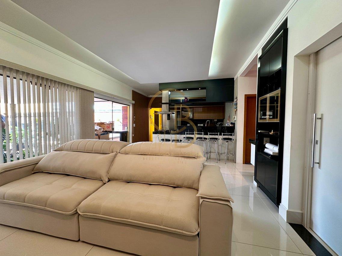 CASA LINDÍSSIMA À VENDA NO RITA VIEIRA – PISCINA E ÁREA GOURMET COMPLETA  Campo Grande - 
