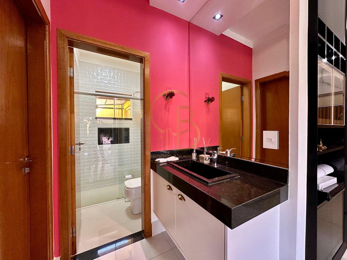 CASA LINDÍSSIMA À VENDA NO RITA VIEIRA – PISCINA E ÁREA GOURMET COMPLETA  Campo Grande - 