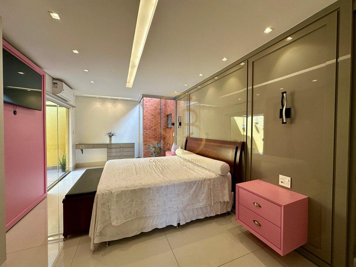 CASA LINDÍSSIMA À VENDA NO RITA VIEIRA – PISCINA E ÁREA GOURMET COMPLETA  Campo Grande - 