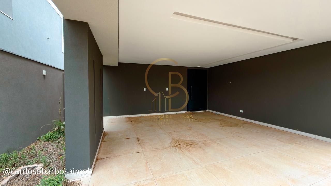 OPORTUNIDADE | Casa Térrea no Alphaville 1 – Próximo à Portaria Rua dos Imarés Campo Grande - 