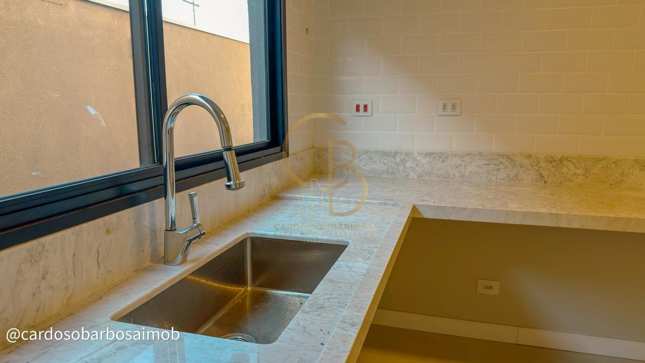 OPORTUNIDADE | Casa T&eacute;rrea no Alphaville 1 &ndash; Pr&oacute;ximo &agrave; Portaria Rua dos Imarés Campo Grande - 