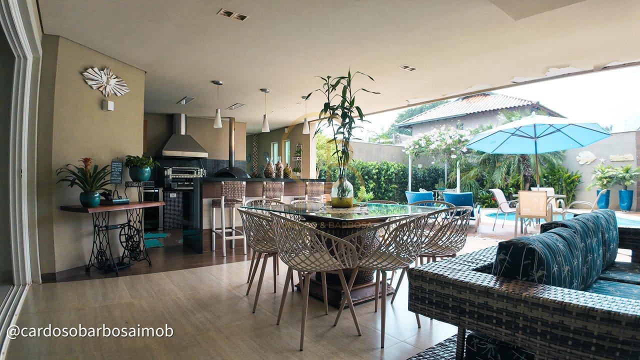 Sobrado de Alto Padrão com 4 Suítes, Piscina Aquecida e Gourmet – Carandá Bosque  Campo Grande - 