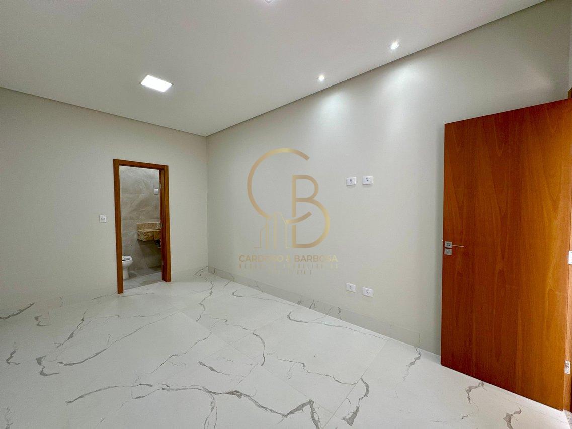 CASA MODERNA &Agrave; VENDA NO RITA VIEIRA COM 3 SU&Iacute;TES E PISCINA AQUECIDA!  Campo Grande - 