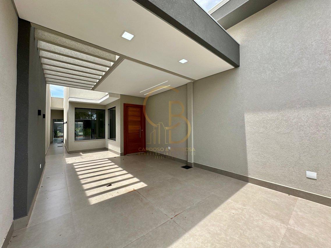 CASA MODERNA &Agrave; VENDA NO RITA VIEIRA COM 3 SU&Iacute;TES E PISCINA AQUECIDA!  Campo Grande - 