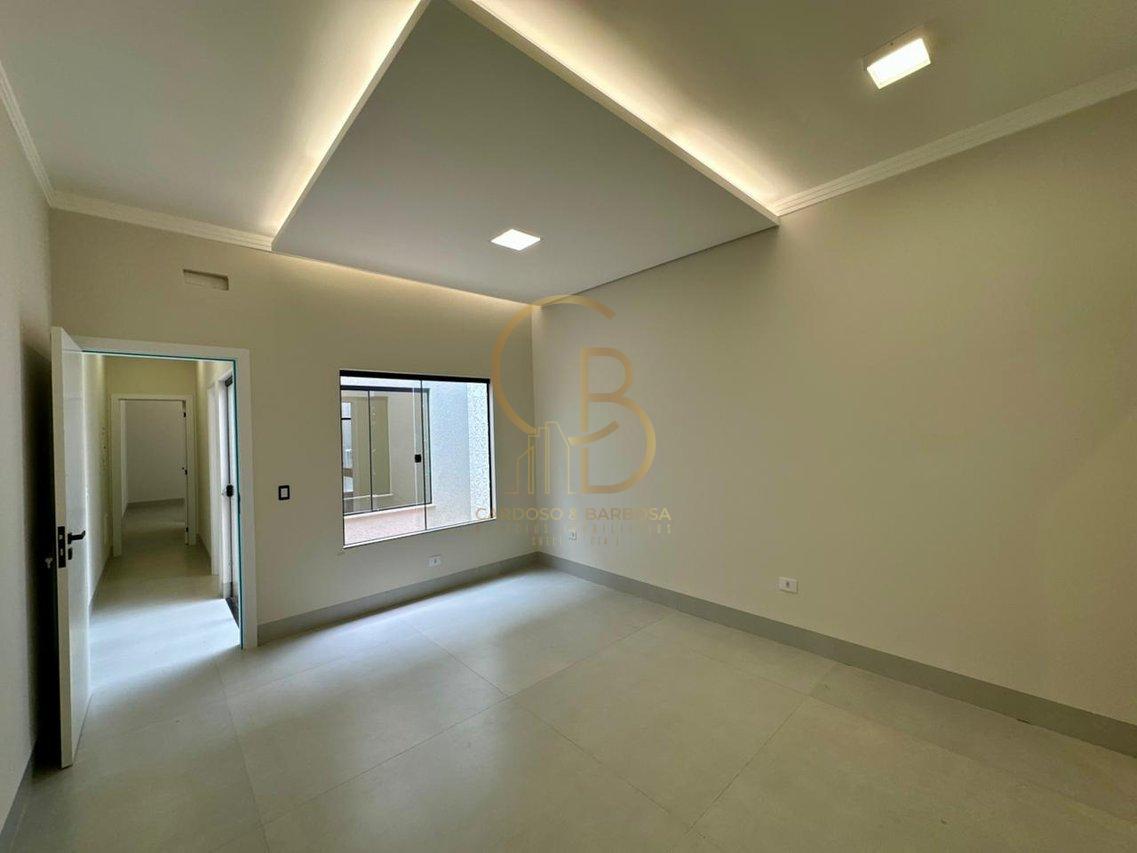 IM&Oacute;VEL COM 3 SU&Iacute;TES E ACABAMENTO DE ALTO PADR&Atilde;O NO RITA VIEIRA  Campo Grande - 