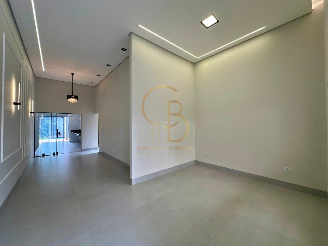 IM&Oacute;VEL COM 3 SU&Iacute;TES E ACABAMENTO DE ALTO PADR&Atilde;O NO RITA VIEIRA  Campo Grande - 