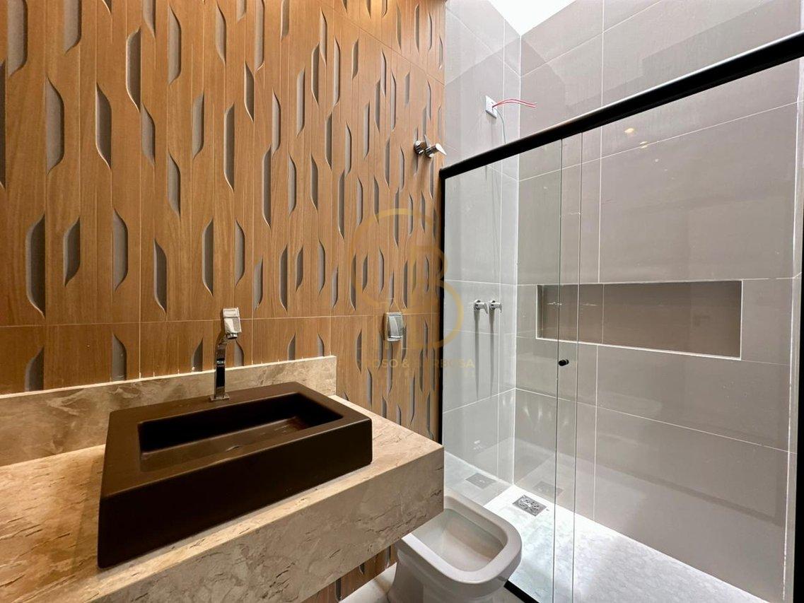 IM&Oacute;VEL COM 3 SU&Iacute;TES E ACABAMENTO DE ALTO PADR&Atilde;O NO RITA VIEIRA  Campo Grande - 