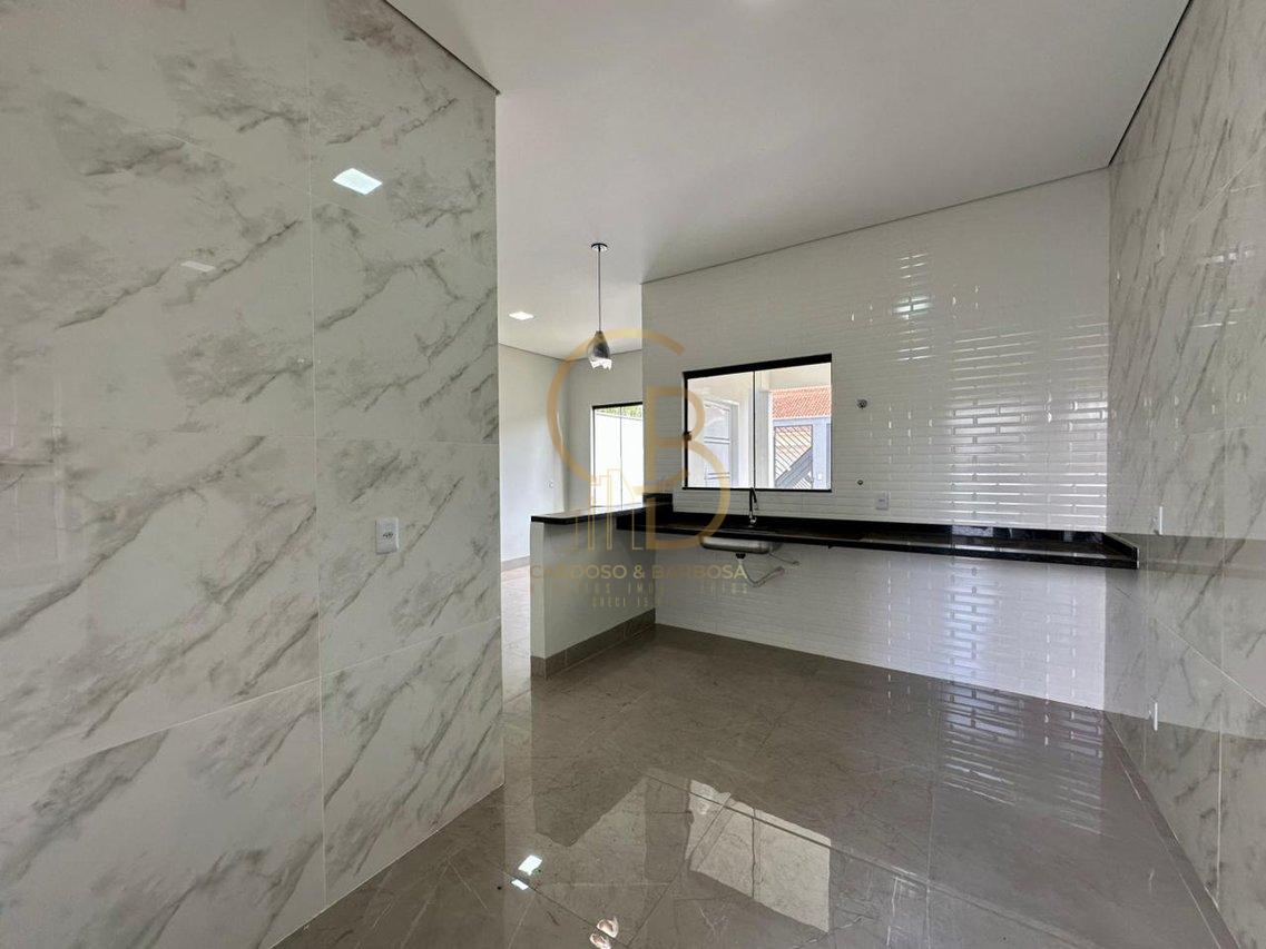 CASA ACONCHEGANTE COM 3 DORMIT&Oacute;RIOS E &Aacute;REA GOURMET &ndash; VILA OLINDA  Campo Grande - 