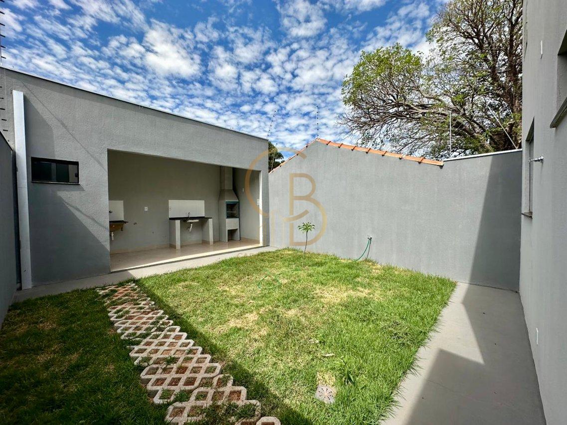 CASA ACONCHEGANTE COM 3 DORMIT&Oacute;RIOS E &Aacute;REA GOURMET &ndash; VILA OLINDA  Campo Grande - 