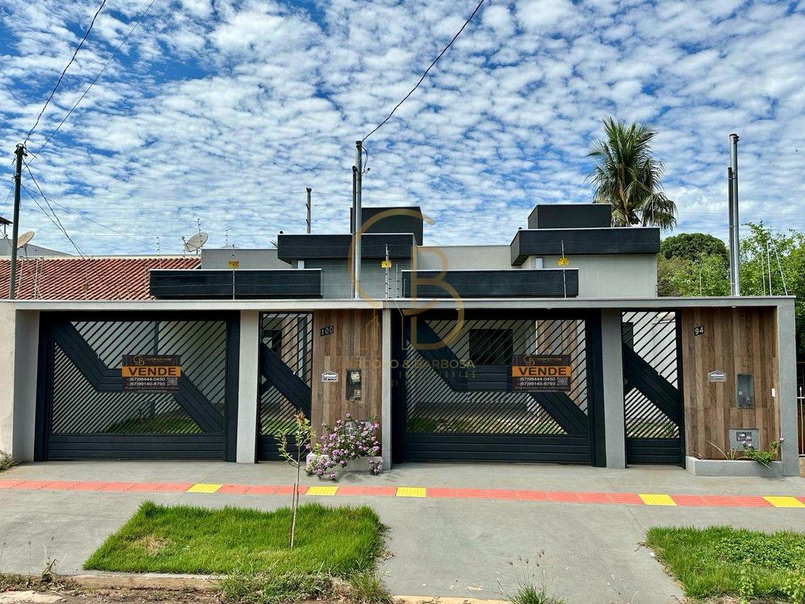 CASA ACONCHEGANTE COM 3 DORMIT&Oacute;RIOS E &Aacute;REA GOURMET &ndash; VILA OLINDA  Campo Grande - 