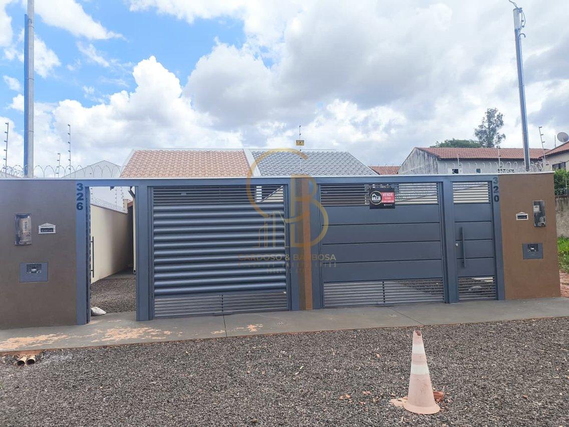 CASA ACONCHEGANTE COM QUINTAL NO JARDIM BOTAFOGO  Campo Grande - 