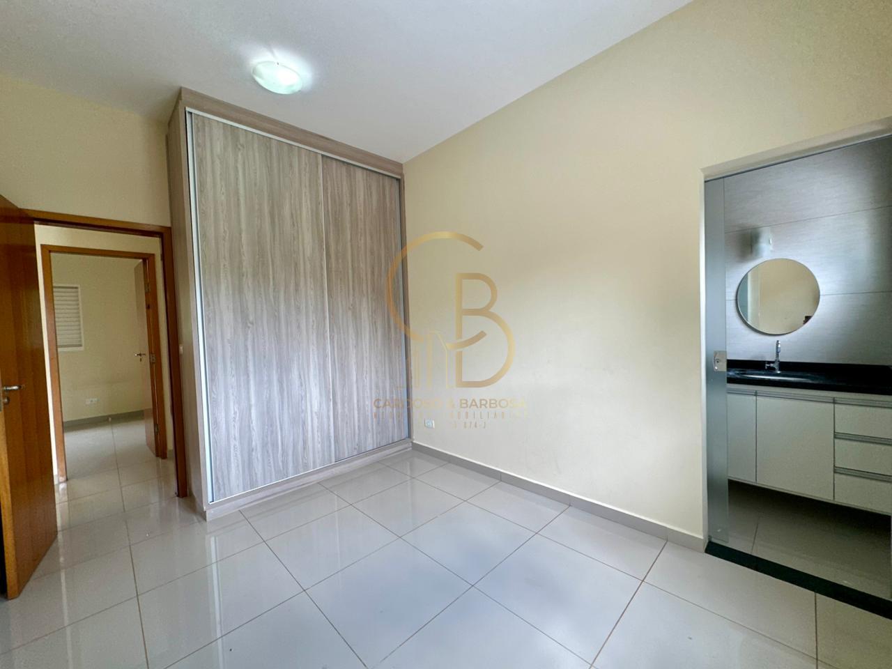 Sobrado &agrave; Venda no Carand&aacute; Bosque  Campo Grande - 