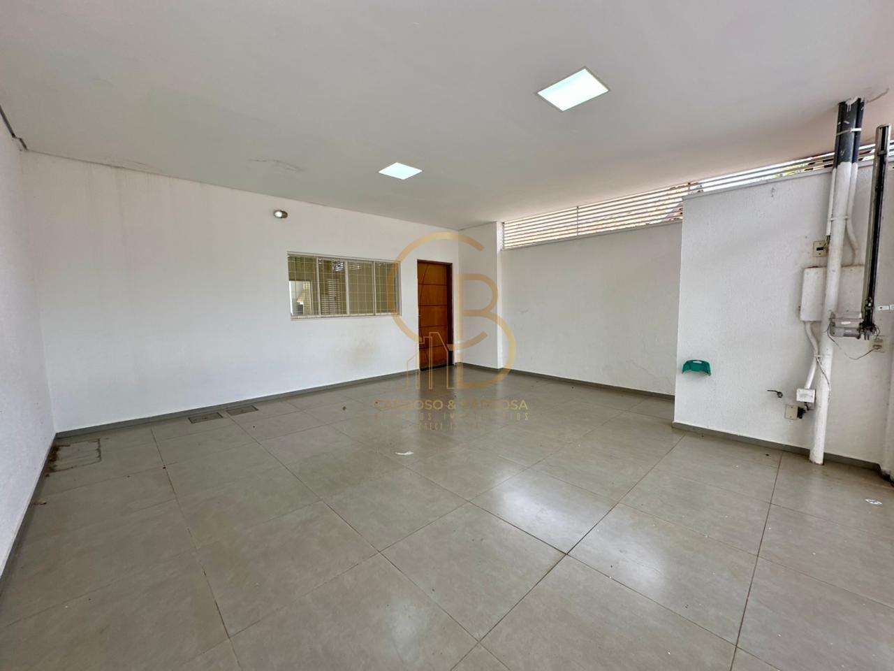 Sobrado &agrave; Venda no Carand&aacute; Bosque  Campo Grande - 