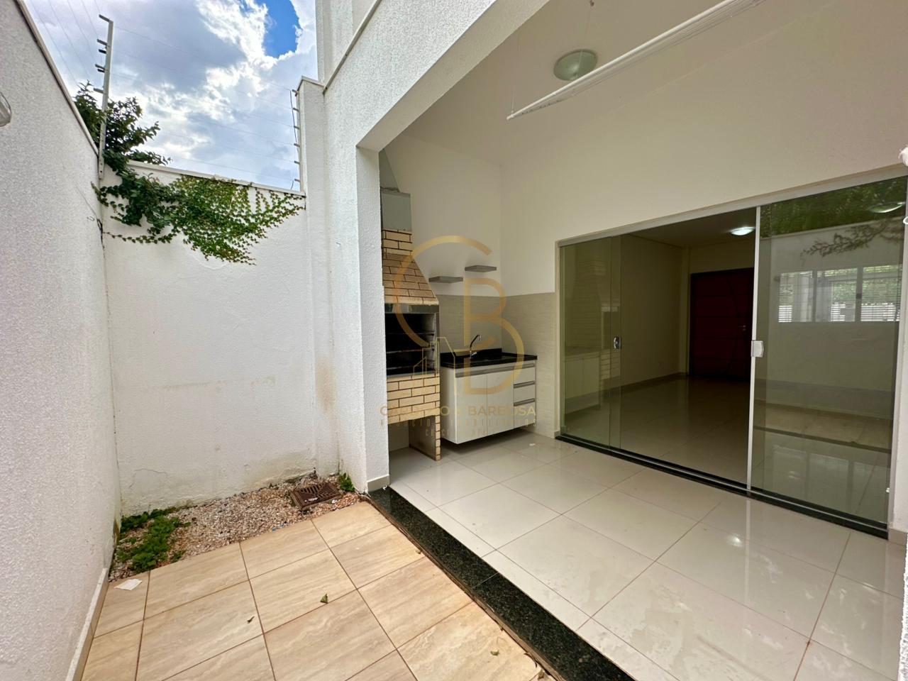 Sobrado &agrave; Venda no Carand&aacute; Bosque  Campo Grande - 