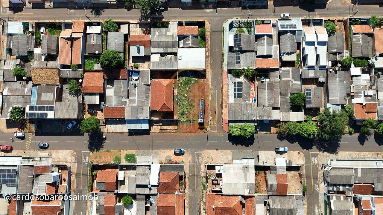 Terreno Comercial de Esquina no Aero Rancho &ndash; 300 m&sup2; Avenida Presidente Tancredo Neves Campo Grande - 