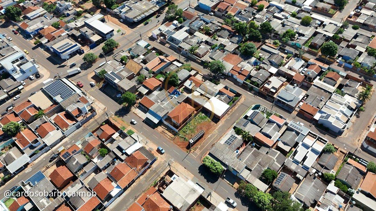 Terreno Comercial de Esquina no Aero Rancho &ndash; 300 m&sup2; Avenida Presidente Tancredo Neves Campo Grande - 