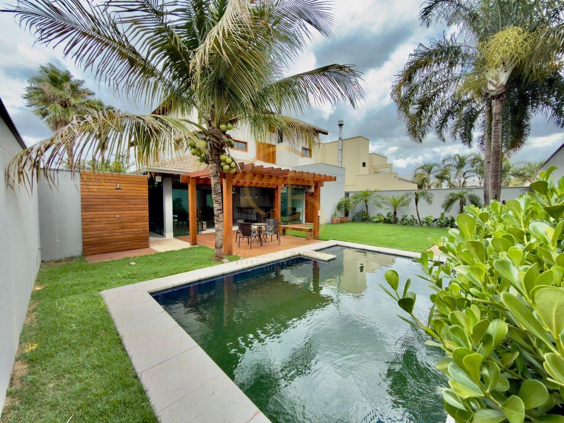 SOBRADO DE ESQUINA NO DAMHA III &ndash; PORTEIRA FECHADA COM VISTA PRIVILEGIADA PARA O LAGO!  Campo Grande - 