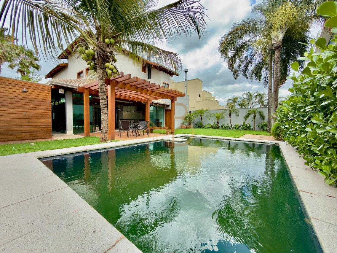 SOBRADO DE ESQUINA NO DAMHA III &ndash; PORTEIRA FECHADA COM VISTA PRIVILEGIADA PARA O LAGO!  Campo Grande - 