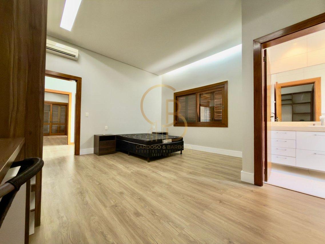 SOBRADO DE ESQUINA NO DAMHA III &ndash; PORTEIRA FECHADA COM VISTA PRIVILEGIADA PARA O LAGO!  Campo Grande - 