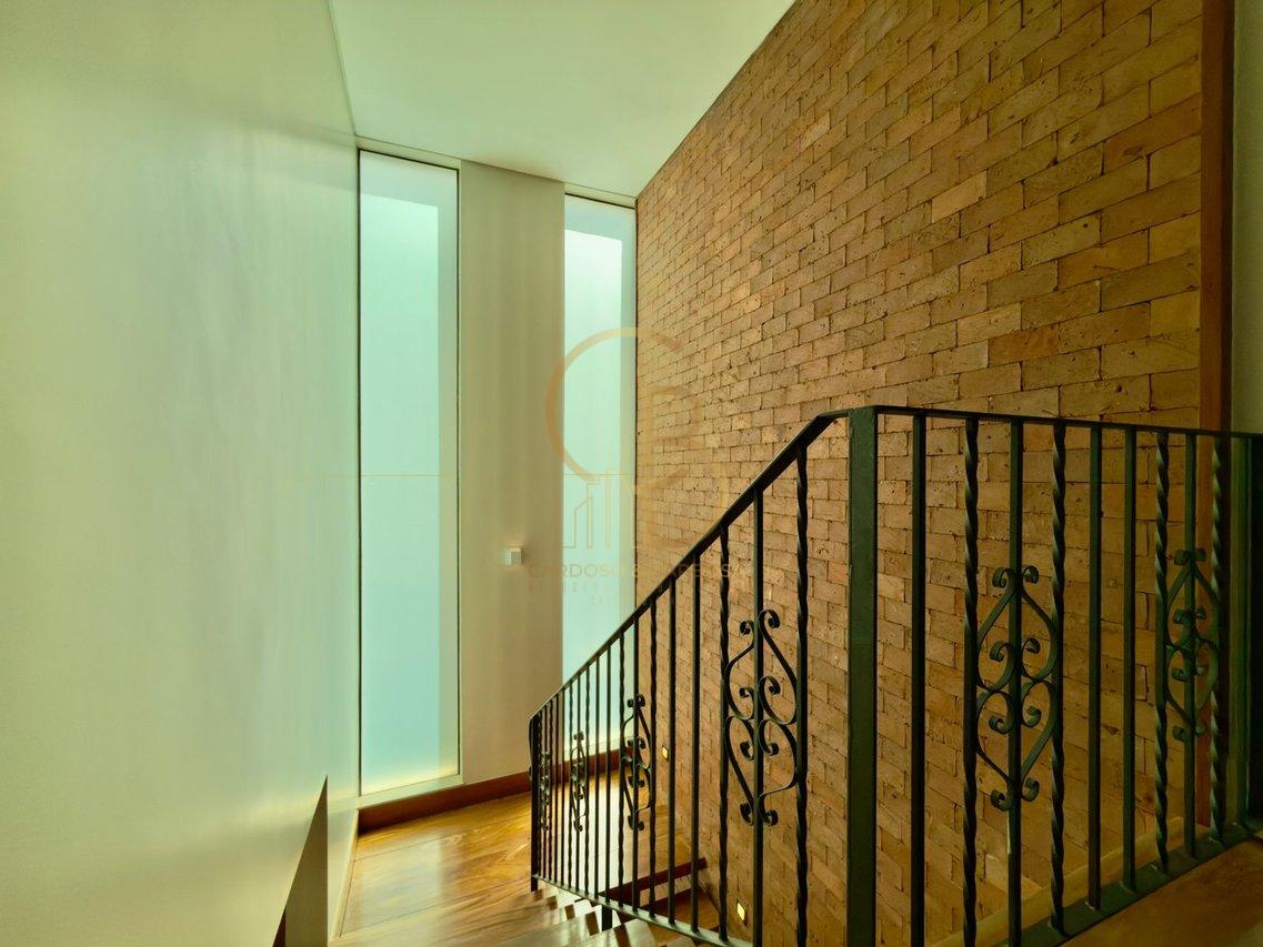 SOBRADO DE ESQUINA NO DAMHA III &ndash; PORTEIRA FECHADA COM VISTA PRIVILEGIADA PARA O LAGO!  Campo Grande - 