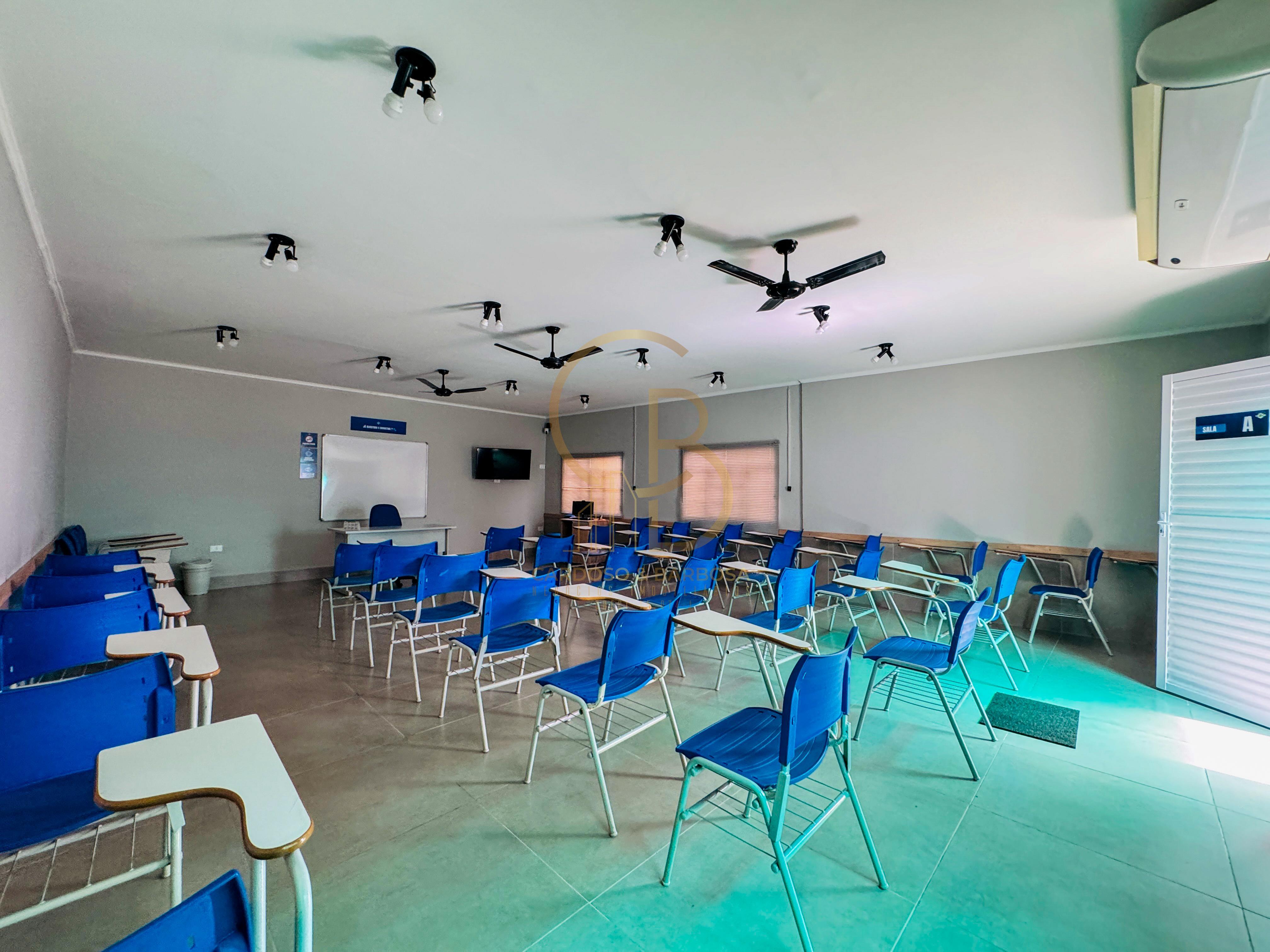 IM&Oacute;VEL COMERCIAL ESTRAT&Eacute;GICO &ndash; ALTO POTENCIAL PARA ESCOLA OU INSTITUI&Ccedil;&Atilde;O DE ENSINO Rua Joaquim Murtinho Campo Grande - 