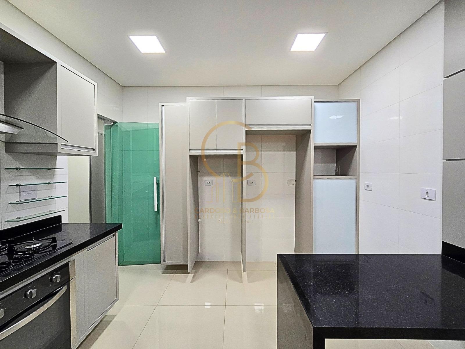 CASA DOS SONHOS NO VILAS BOAS | 3 SU&Iacute;TES + PISCINA AQUECIDA | RICA EM ARM&Aacute;RIOS  Campo Grande - 