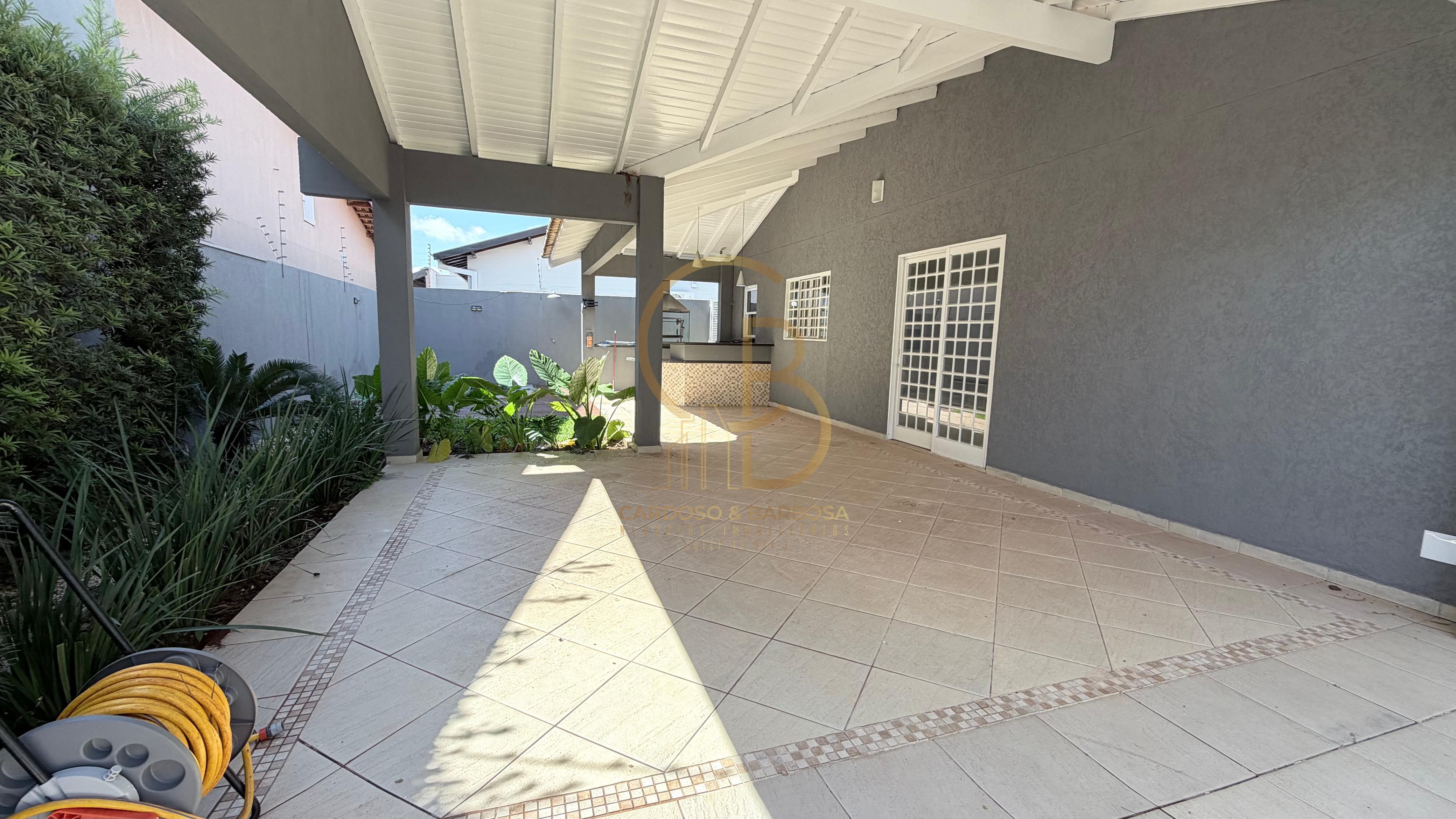 Casa T&eacute;rrea de Alto Padr&atilde;o &agrave; Venda &ndash; Giocondo Orsi Rua Cláudia Campo Grande - 