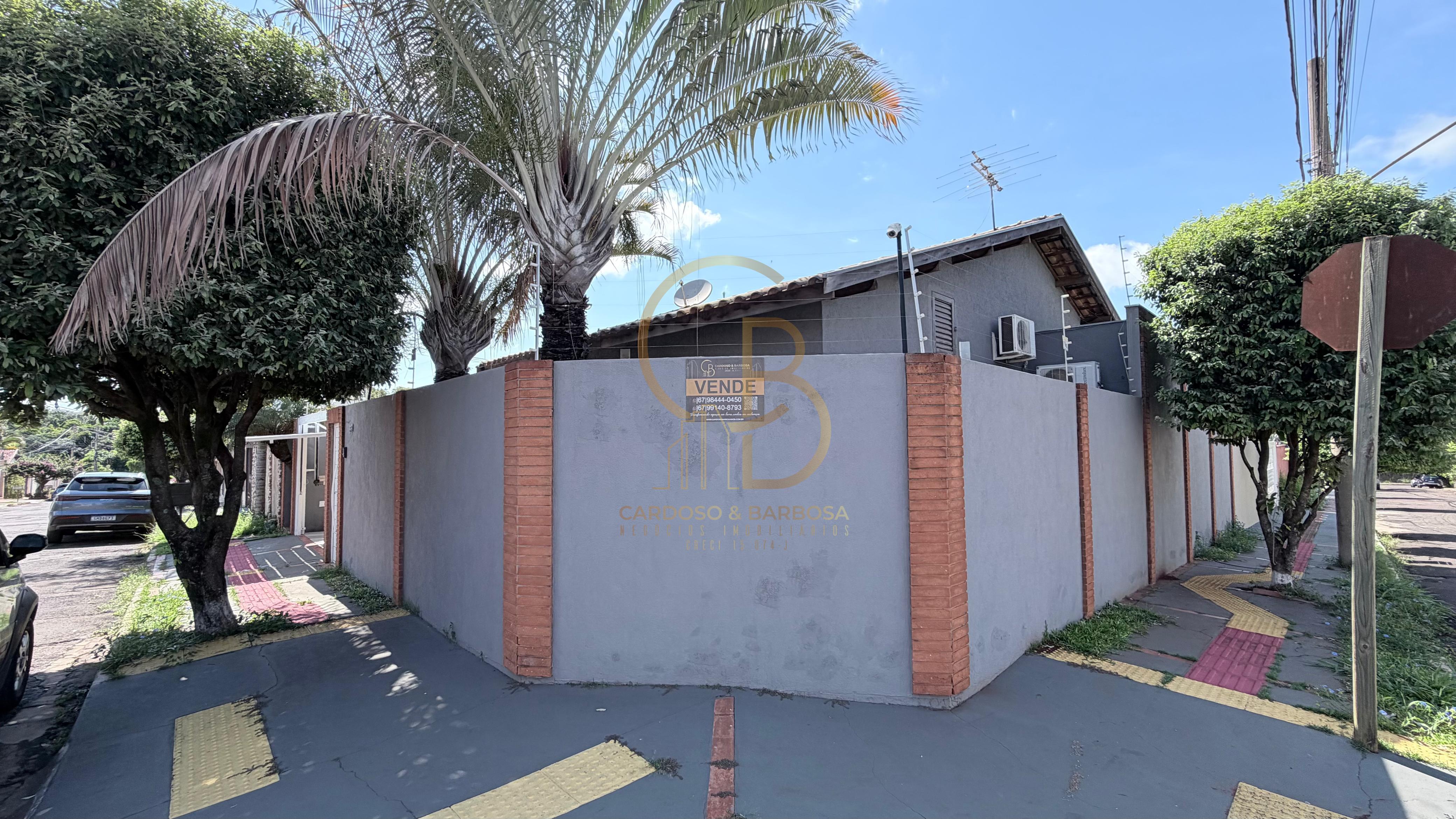 Casa T&eacute;rrea de Alto Padr&atilde;o &agrave; Venda &ndash; Giocondo Orsi Rua Cláudia Campo Grande - 