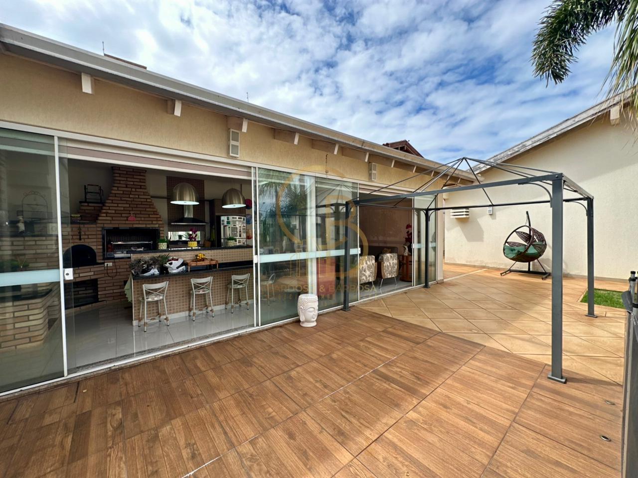 EXCLUSIVIDADE E SOFISTICA&Ccedil;&Atilde;O NO JARDIM TV MORENA &ndash; IM&Oacute;VEL &Uacute;NICO!  Campo Grande - 