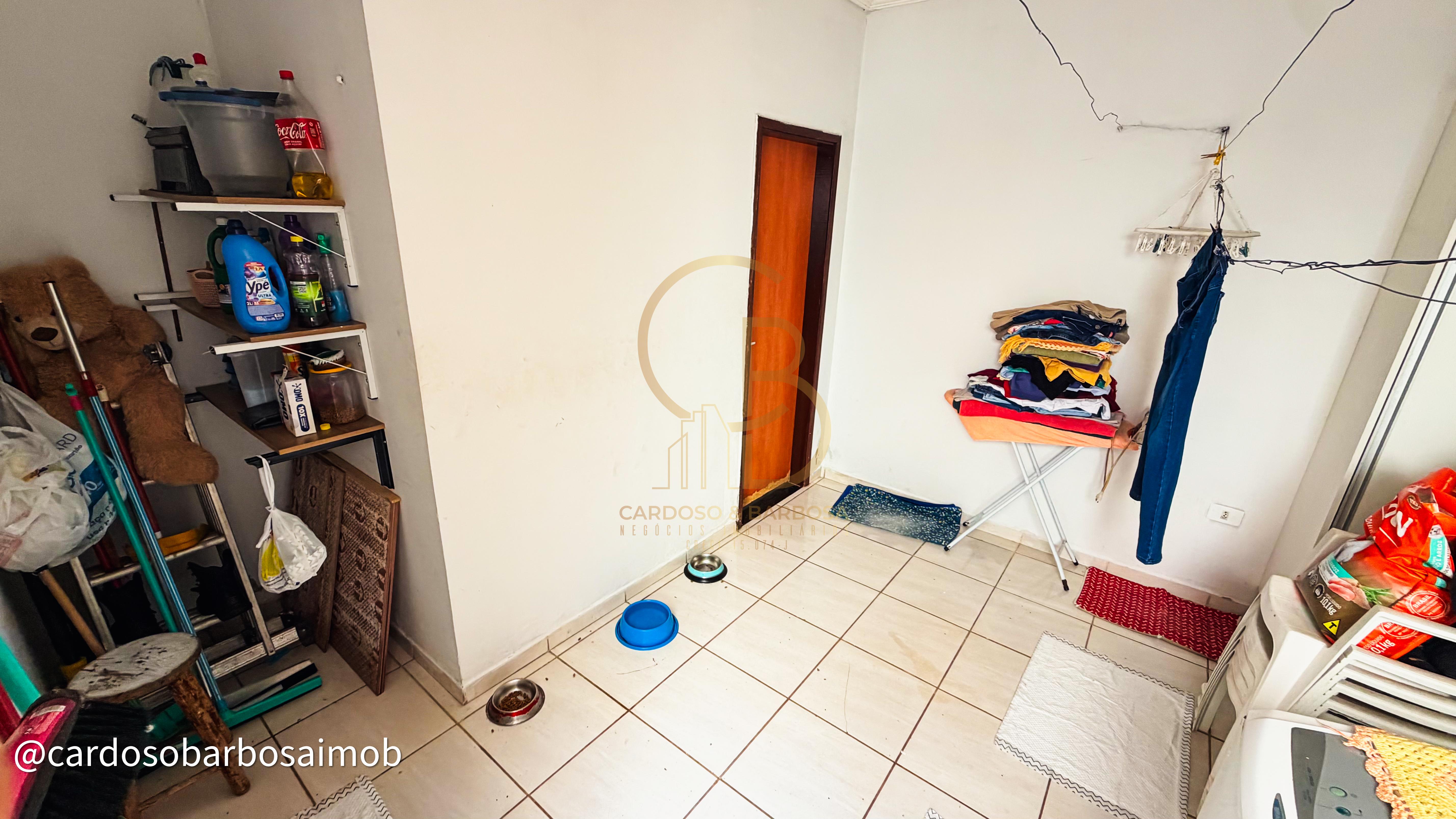 Excelente sobrado com 4 quartos, piscina e varanda gourmet &agrave; venda  Campo Grande - 