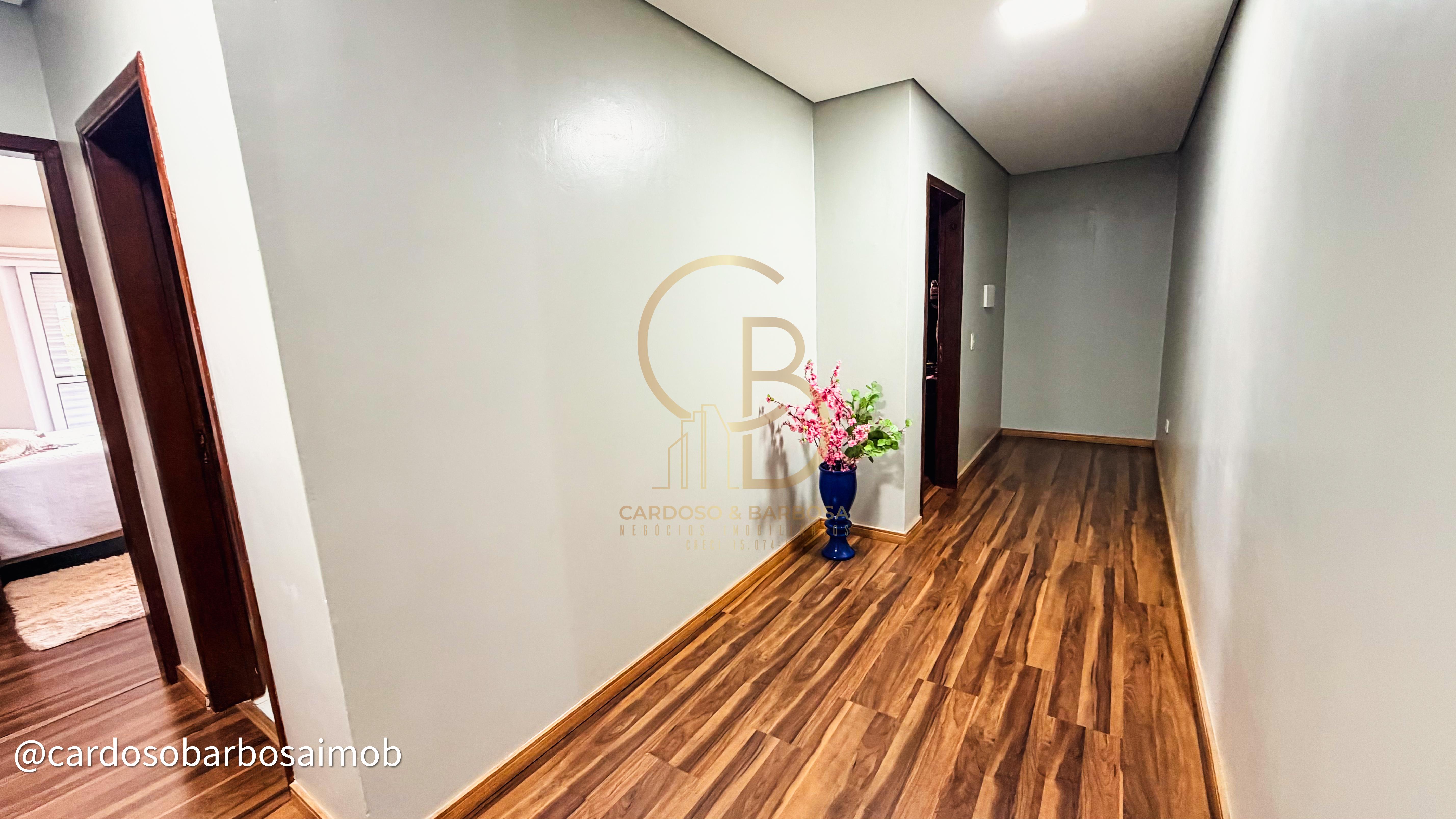 Excelente sobrado com 4 quartos, piscina e varanda gourmet &agrave; venda  Campo Grande - 