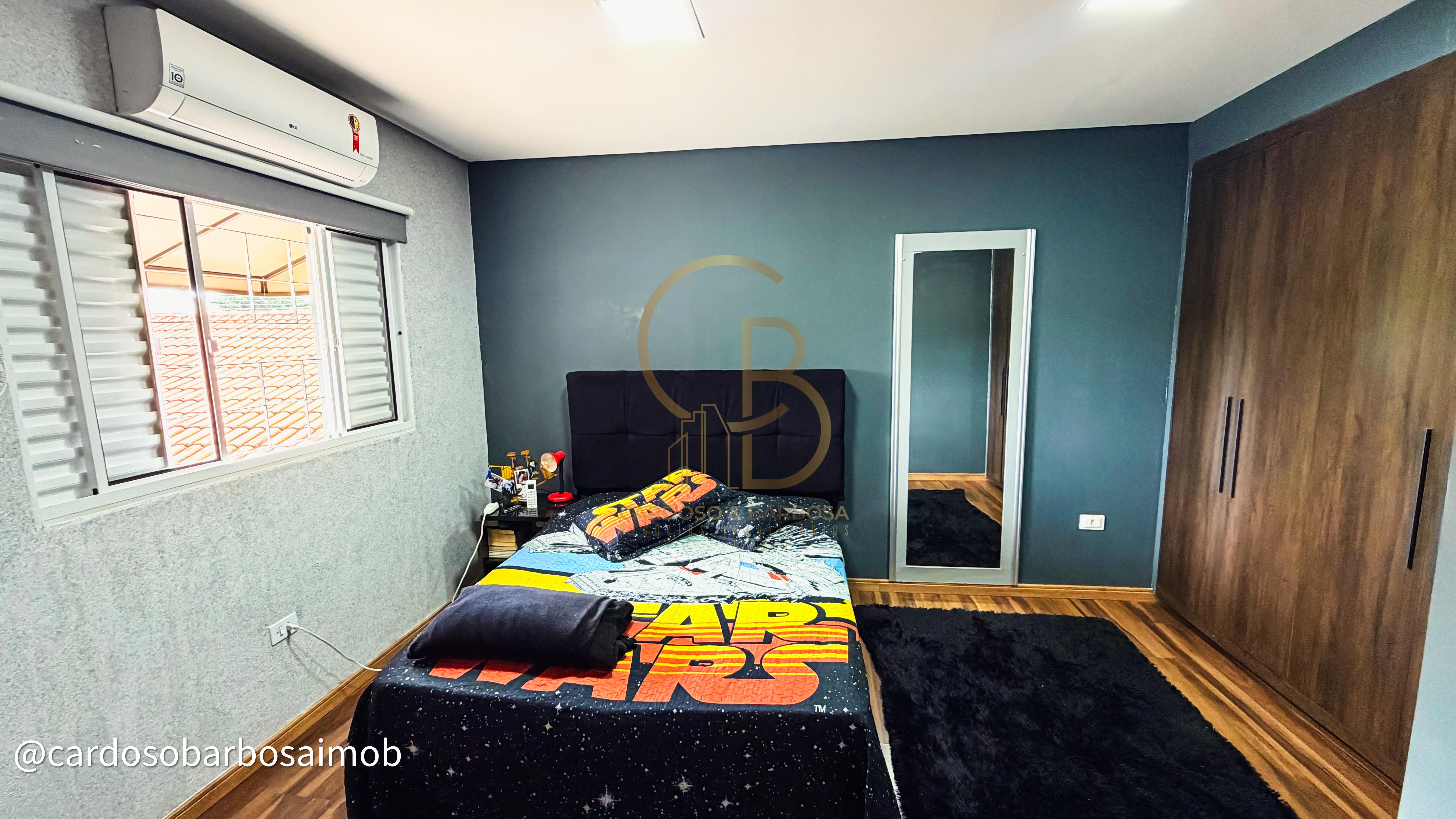 Excelente sobrado com 4 quartos, piscina e varanda gourmet &agrave; venda  Campo Grande - 