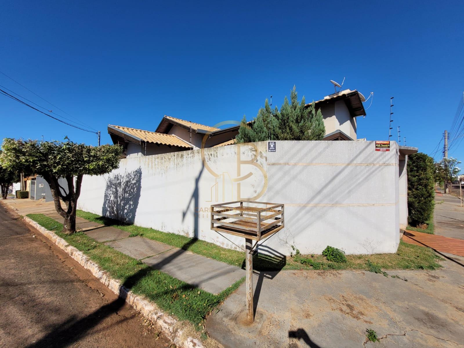 OPORTUNIDADE IMPERD&Iacute;VEL: CASA COMPLETA COM 3 SU&Iacute;TES + ESPA&Ccedil;O GOURMET E ESCRIT&Oacute;RIO  Campo Grande - 