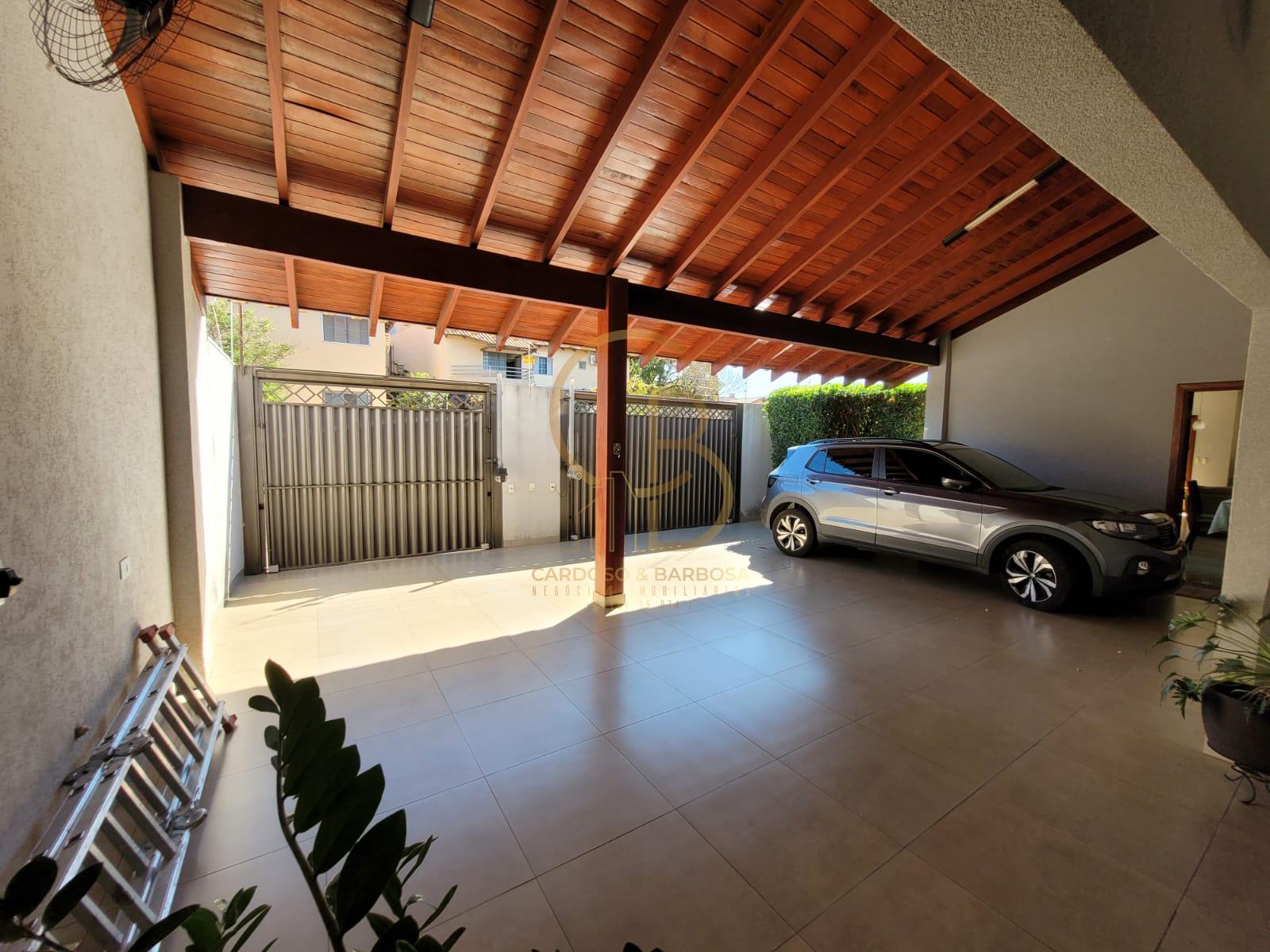 OPORTUNIDADE IMPERD&Iacute;VEL: CASA COMPLETA COM 3 SU&Iacute;TES + ESPA&Ccedil;O GOURMET E ESCRIT&Oacute;RIO  Campo Grande - 