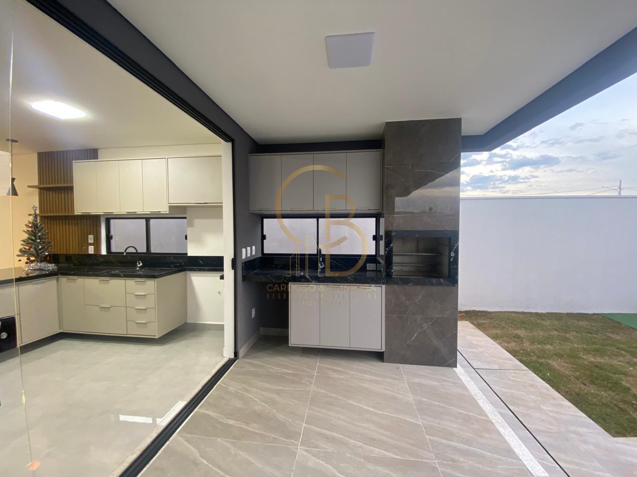 CASA MODERNA E COMPLETA NO CONDOM&Iacute;NIO RESERVA SANTA IN&Ecirc;S &ndash; PRONTA PARA MORAR!  Campo Grande - 