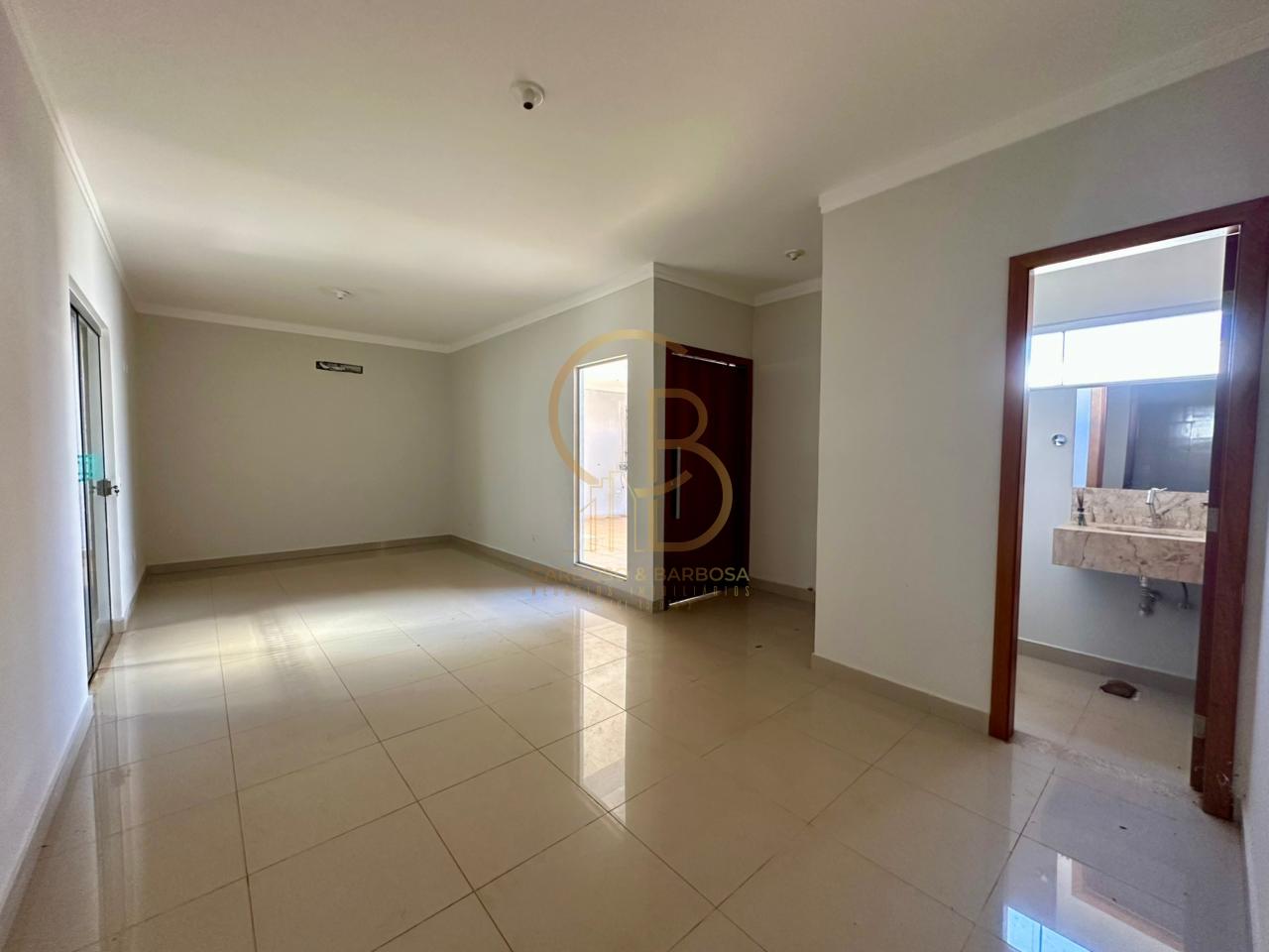 CASA NA REGI&Atilde;O MILITAR &ndash; ESPA&Ccedil;O, CONFORTO E &Aacute;REA GOURMET COMPLETA  Campo Grande - 