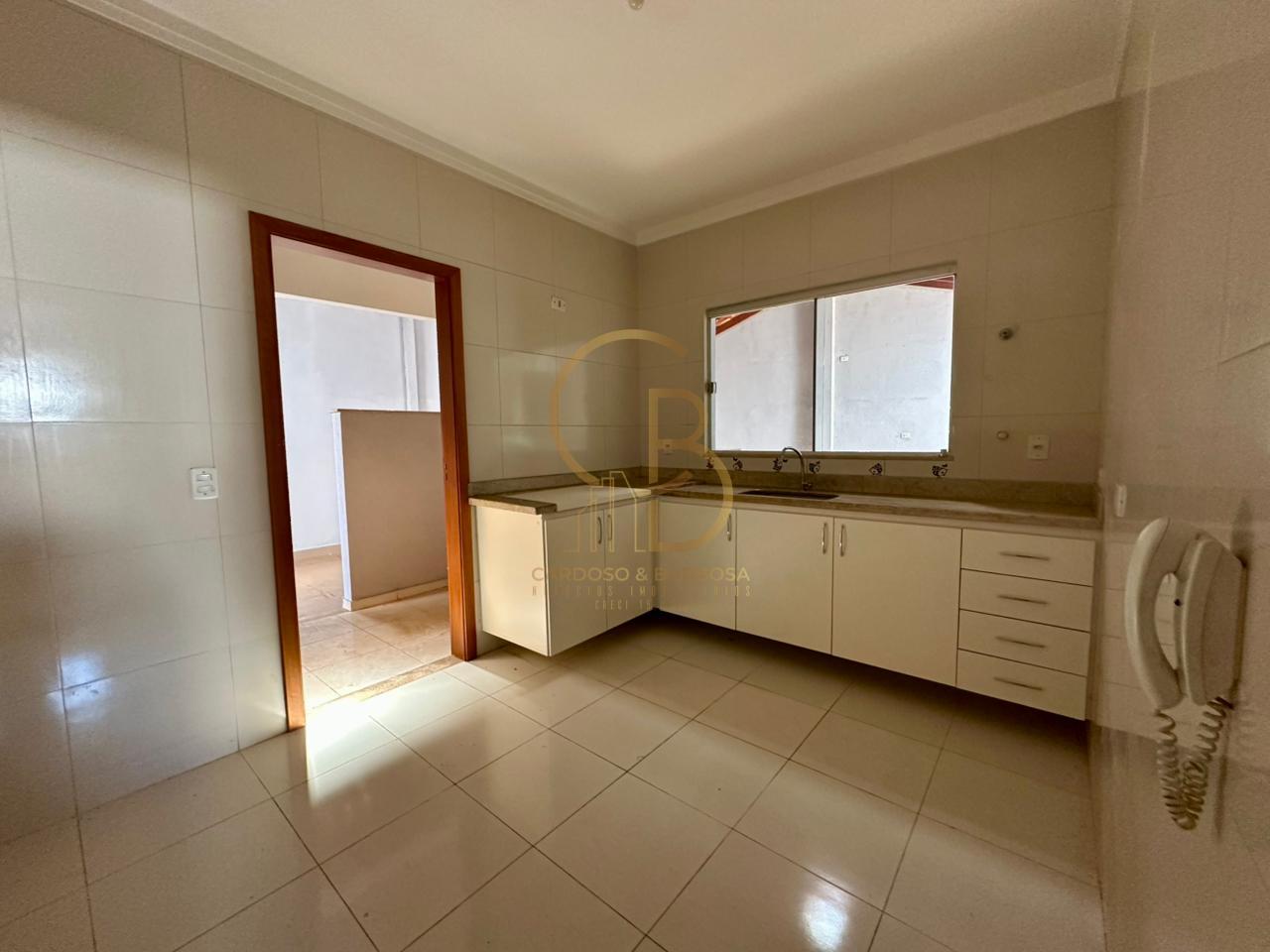 CASA NA REGI&Atilde;O MILITAR &ndash; ESPA&Ccedil;O, CONFORTO E &Aacute;REA GOURMET COMPLETA  Campo Grande - 
