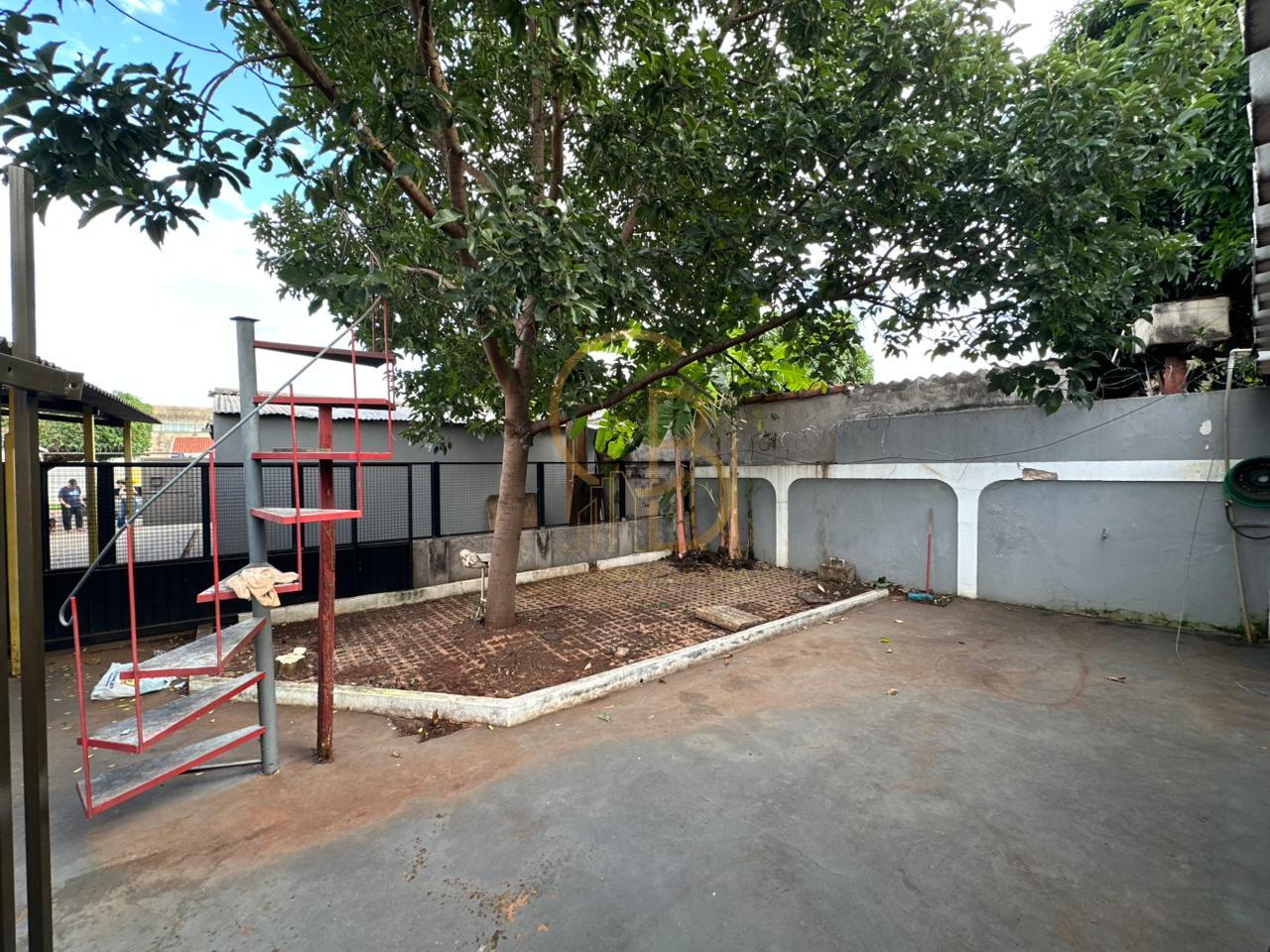 ED&Iacute;CULA PARA LOCA&Ccedil;&Atilde;O NA VILA PIRATININGA! Rua General Alcoforado Campo Grande - 